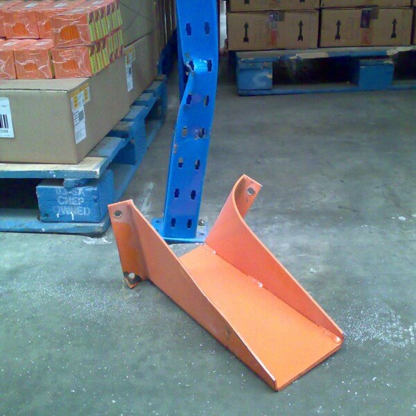 Damaged pallet rack in an industrial racking system