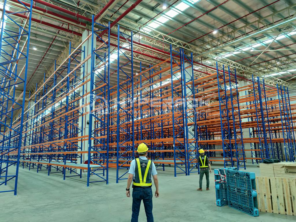 hyperack as a Racking Supplier with multiple expertise in various industry with many experiences