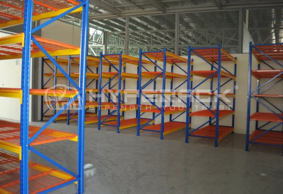 Medium/Heavy Duty Racking